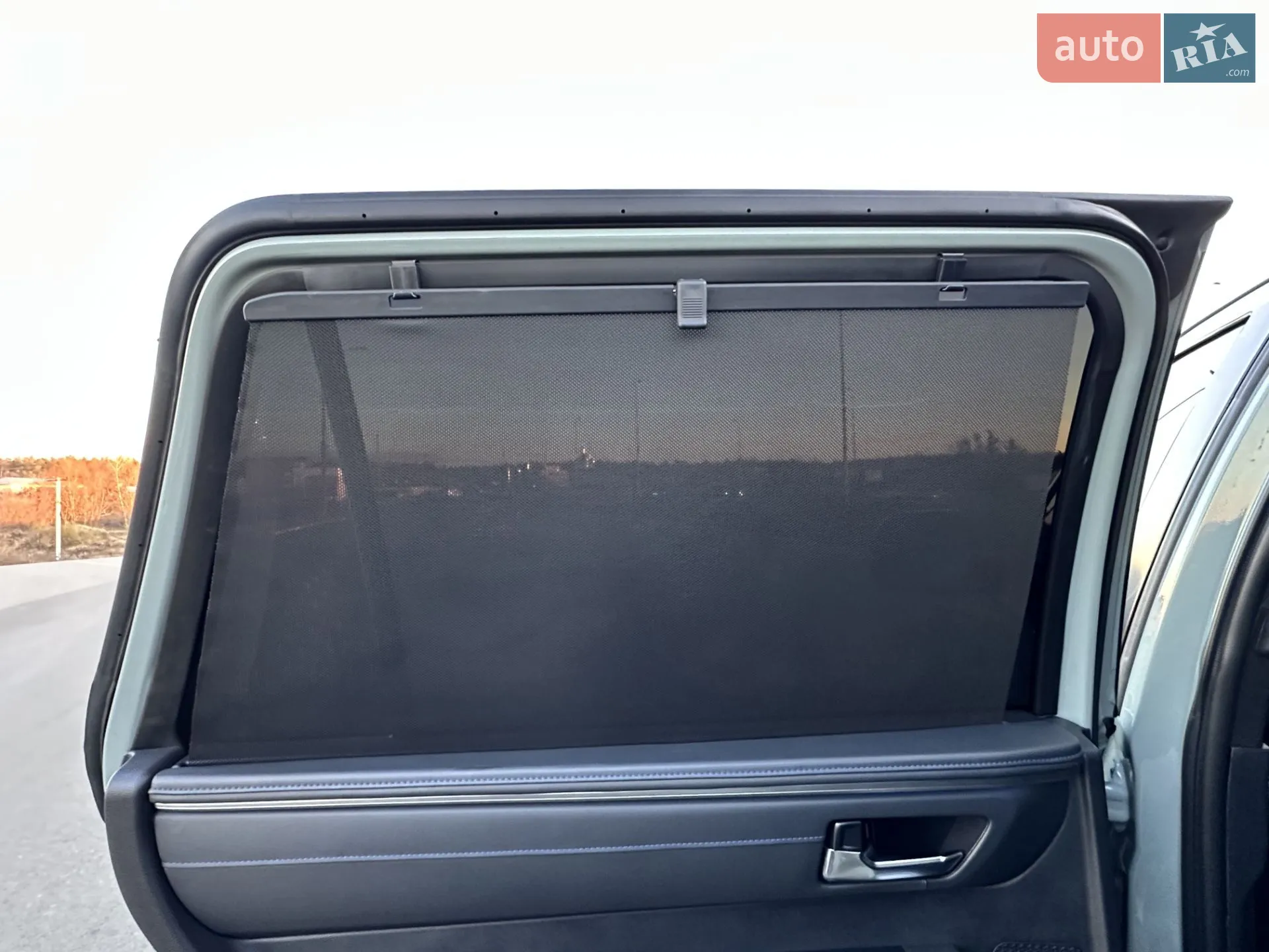 2023 Toyota Sequoia - мініатюра 19