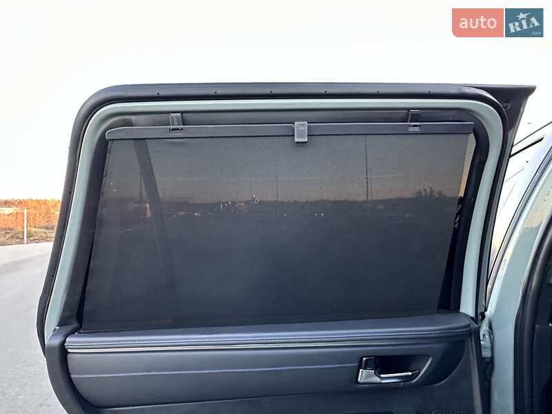 Внедорожник / Кроссовер Toyota Sequoia 2023 в Киеве фото 19 Внедорожник / Кроссовер Toyota Sequoia 2023 в Киеве