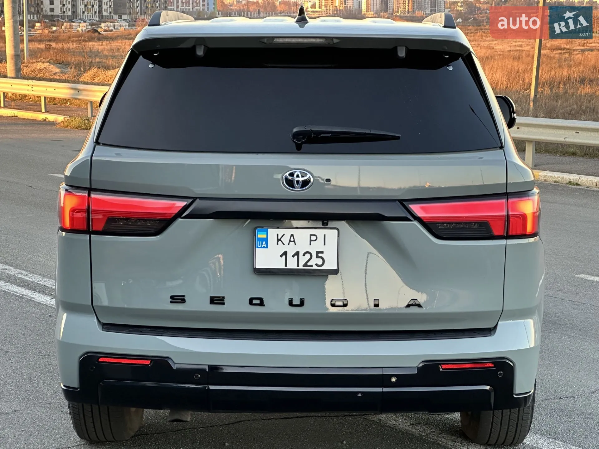 2023 Toyota Sequoia - мініатюра 23