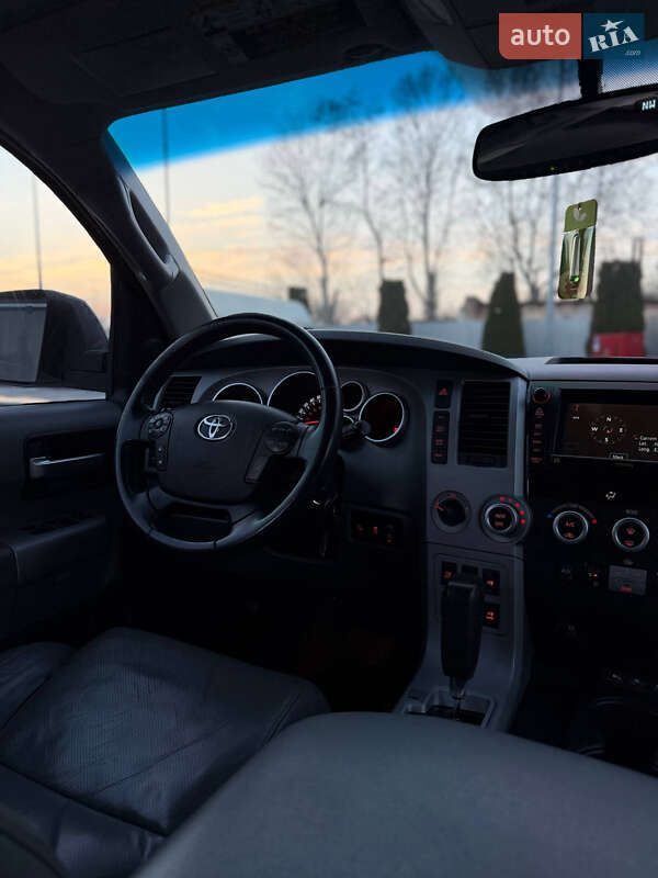 Внедорожник / Кроссовер Toyota Sequoia 2008 в Одессе фото 42 Внедорожник / Кроссовер Toyota Sequoia 2008 в Одессе