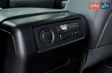 Внедорожник / Кроссовер Toyota Sequoia 2016 в Черкассах