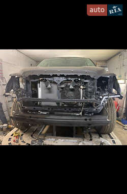 Внедорожник / Кроссовер Toyota Sequoia 2016 в Черкассах