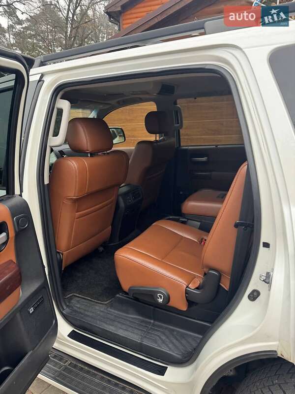 Внедорожник / Кроссовер Toyota Sequoia 2011 в Черкассах фото 9 Внедорожник / Кроссовер Toyota Sequoia 2011 в Черкассах