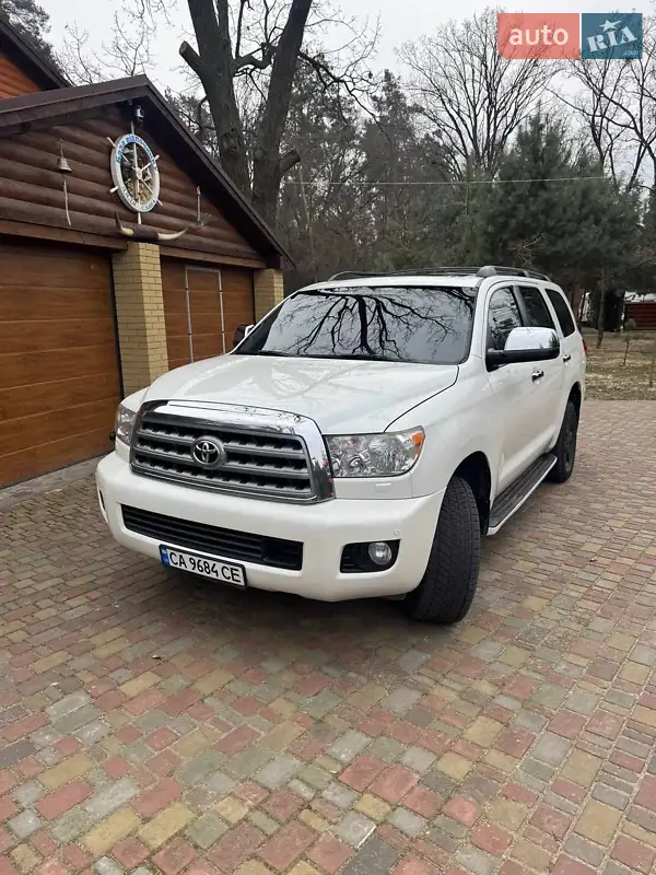 Toyota Sequoia