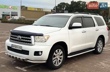 Позашляховик / Кросовер Toyota Sequoia 2011 в Житомирі