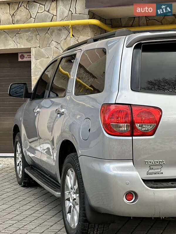 Внедорожник / Кроссовер Toyota Sequoia 2010 в Надворной фото 11 Внедорожник / Кроссовер Toyota Sequoia 2010 в Надворной