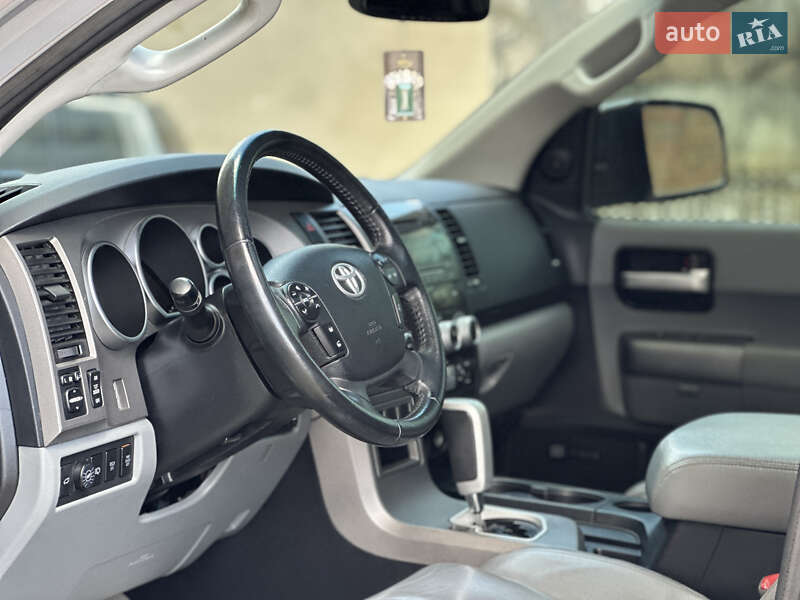 Внедорожник / Кроссовер Toyota Sequoia 2010 в Надворной фото 31 Внедорожник / Кроссовер Toyota Sequoia 2010 в Надворной