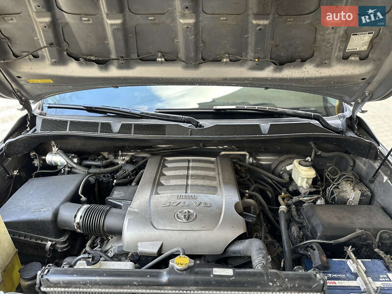 Внедорожник / Кроссовер Toyota Sequoia 2010 в Надворной фото 36 Внедорожник / Кроссовер Toyota Sequoia 2010 в Надворной