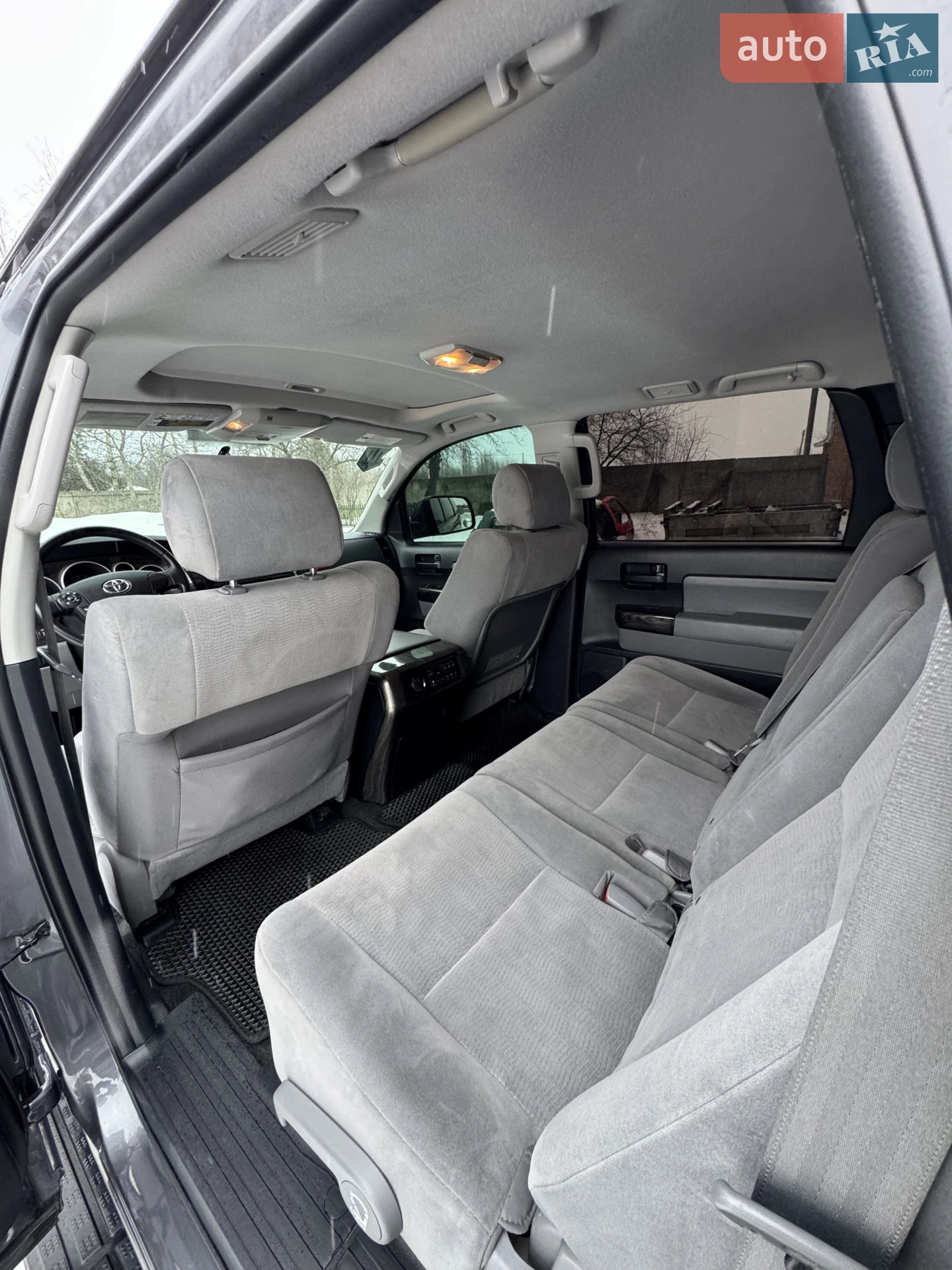 2013 Toyota Sequoia - мініатюра 26