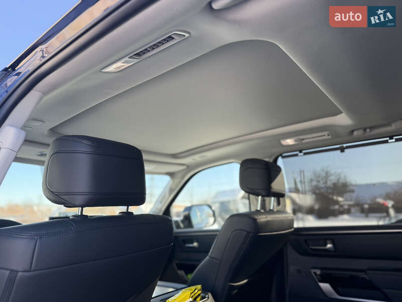 Внедорожник / Кроссовер Toyota Sequoia 2024 в Ирпене