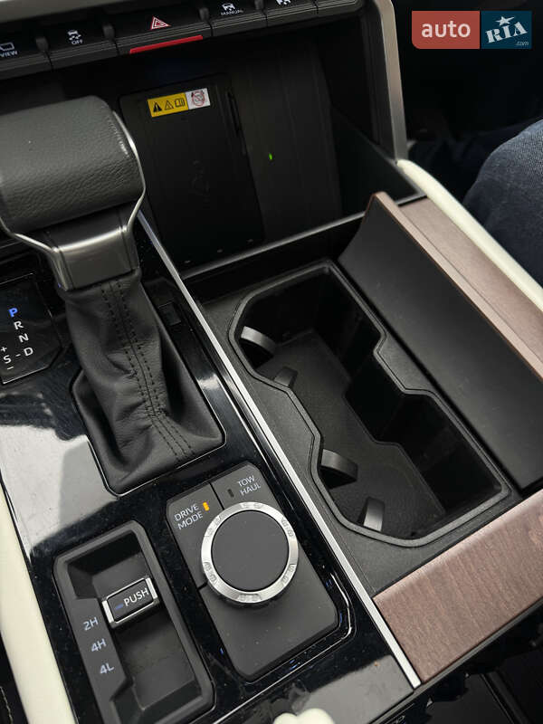 Внедорожник / Кроссовер Toyota Sequoia 2023 в Львове фото 47 Внедорожник / Кроссовер Toyota Sequoia 2023 в Львове