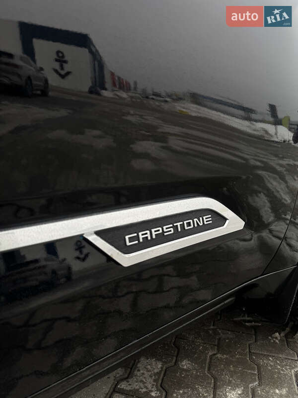 Внедорожник / Кроссовер Toyota Sequoia 2023 в Львове фото 27 Внедорожник / Кроссовер Toyota Sequoia 2023 в Львове