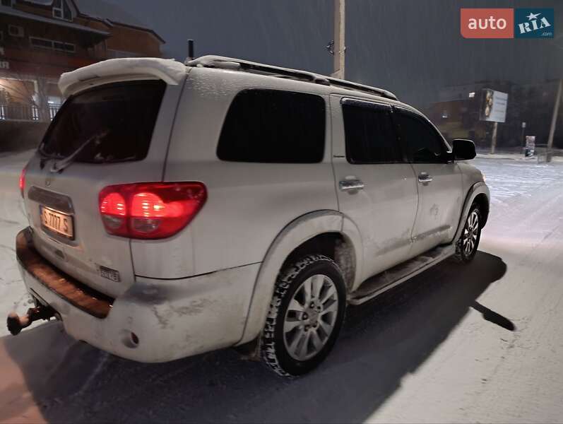 Внедорожник / Кроссовер Toyota Sequoia 2008 в Смеле фото 17 Внедорожник / Кроссовер Toyota Sequoia 2008 в Смеле
