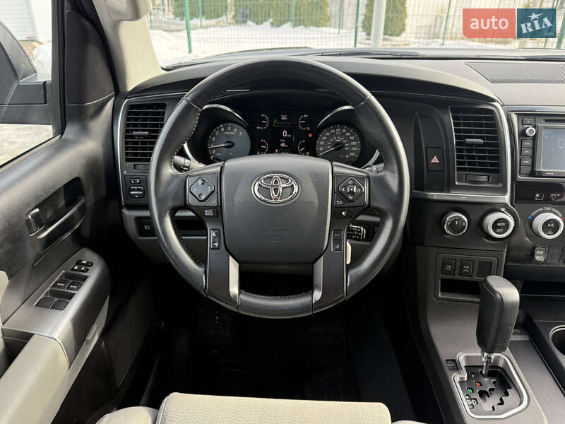 Внедорожник / Кроссовер Toyota Sequoia 2019 в Киеве фото 25 Внедорожник / Кроссовер Toyota Sequoia 2019 в Киеве