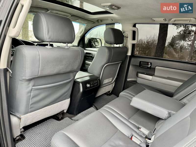 Внедорожник / Кроссовер Toyota Sequoia 2011 в Киеве фото 25 Внедорожник / Кроссовер Toyota Sequoia 2011 в Киеве