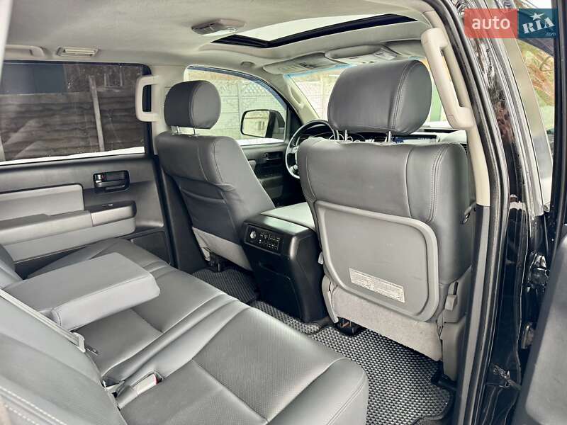 Внедорожник / Кроссовер Toyota Sequoia 2011 в Киеве фото 26 Внедорожник / Кроссовер Toyota Sequoia 2011 в Киеве