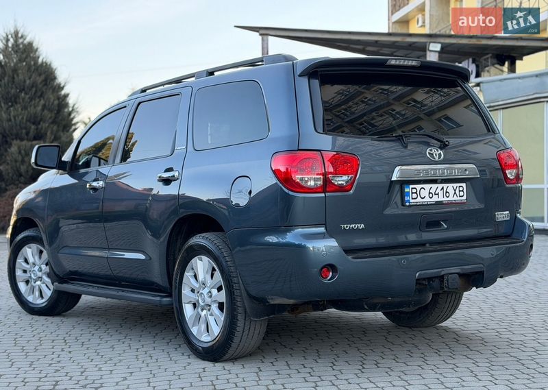 Внедорожник / Кроссовер Toyota Sequoia 2008 в Львове