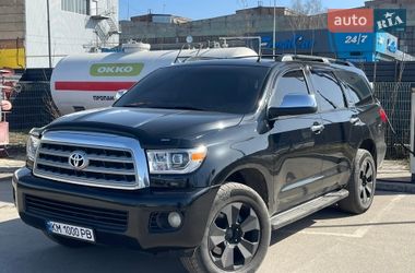 Позашляховик / Кросовер Toyota Sequoia 2008 в Коростишеві
