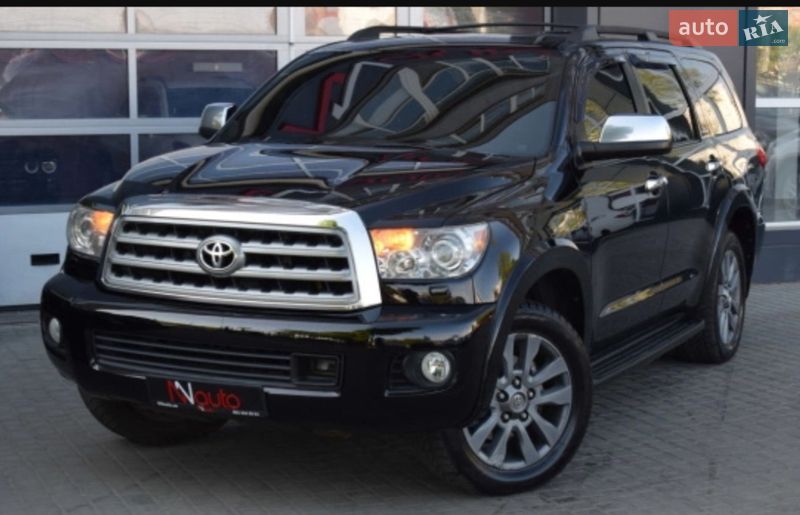 Toyota Sequoia 2014