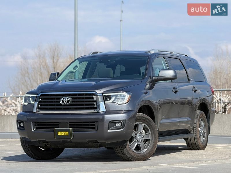 Внедорожник / Кроссовер Toyota Sequoia 2019 в Киеве