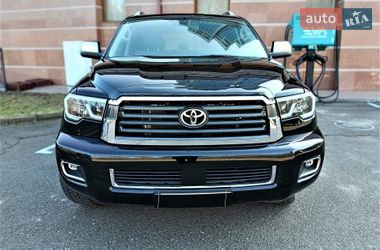 Внедорожник / Кроссовер Toyota Sequoia 2018 в Одессе