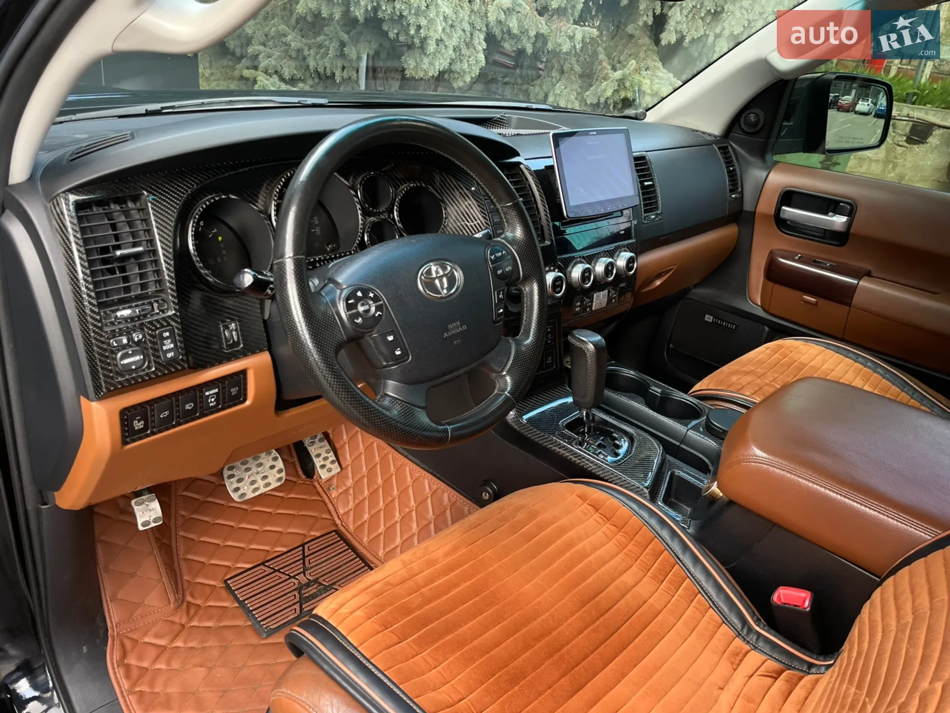 2011 Toyota Sequoia - мініатюра 20