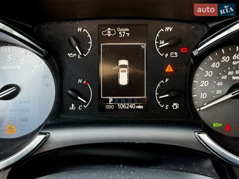 Внедорожник / Кроссовер Toyota Sequoia 2017 в Одессе фото 29 Внедорожник / Кроссовер Toyota Sequoia 2017 в Одессе