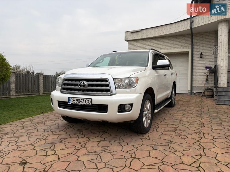 Toyota Sequoia 2012