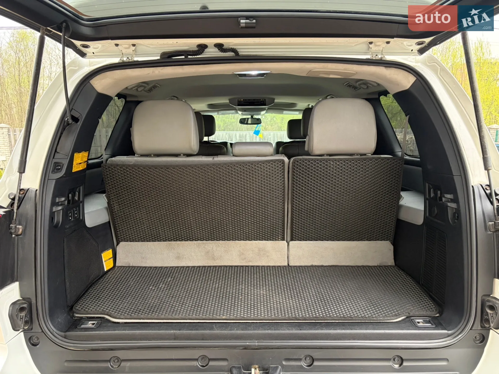 2012 Toyota Sequoia - мініатюра 11