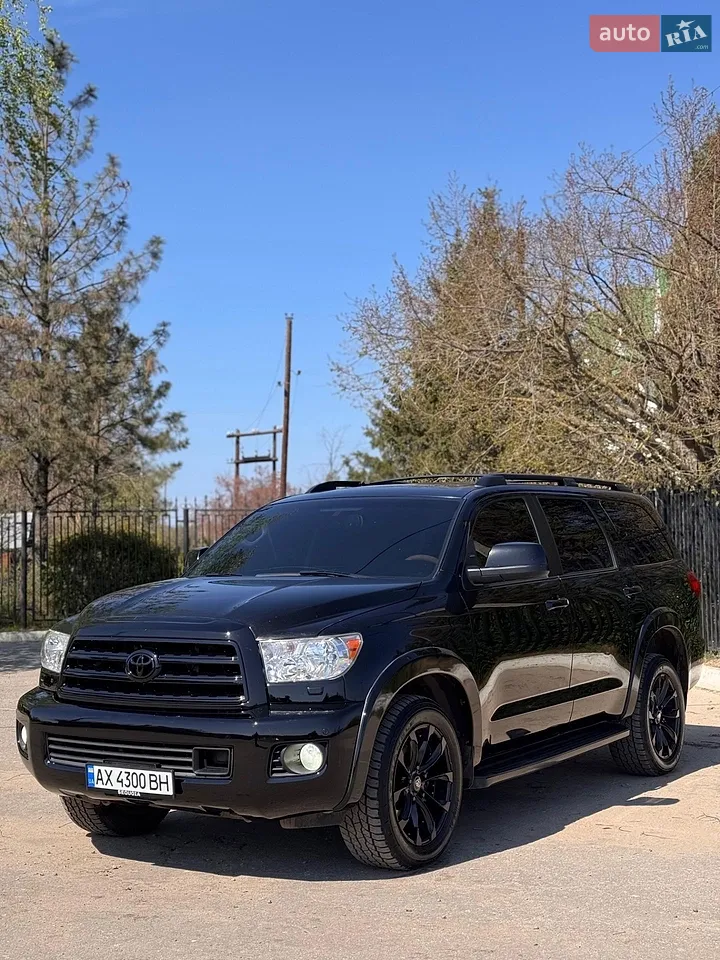 2010 Toyota Sequoia - мініатюра 20
