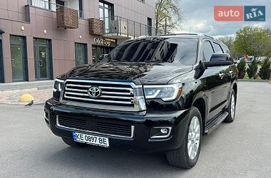 Внедорожник / Кроссовер Toyota Sequoia 2008 в Днепре