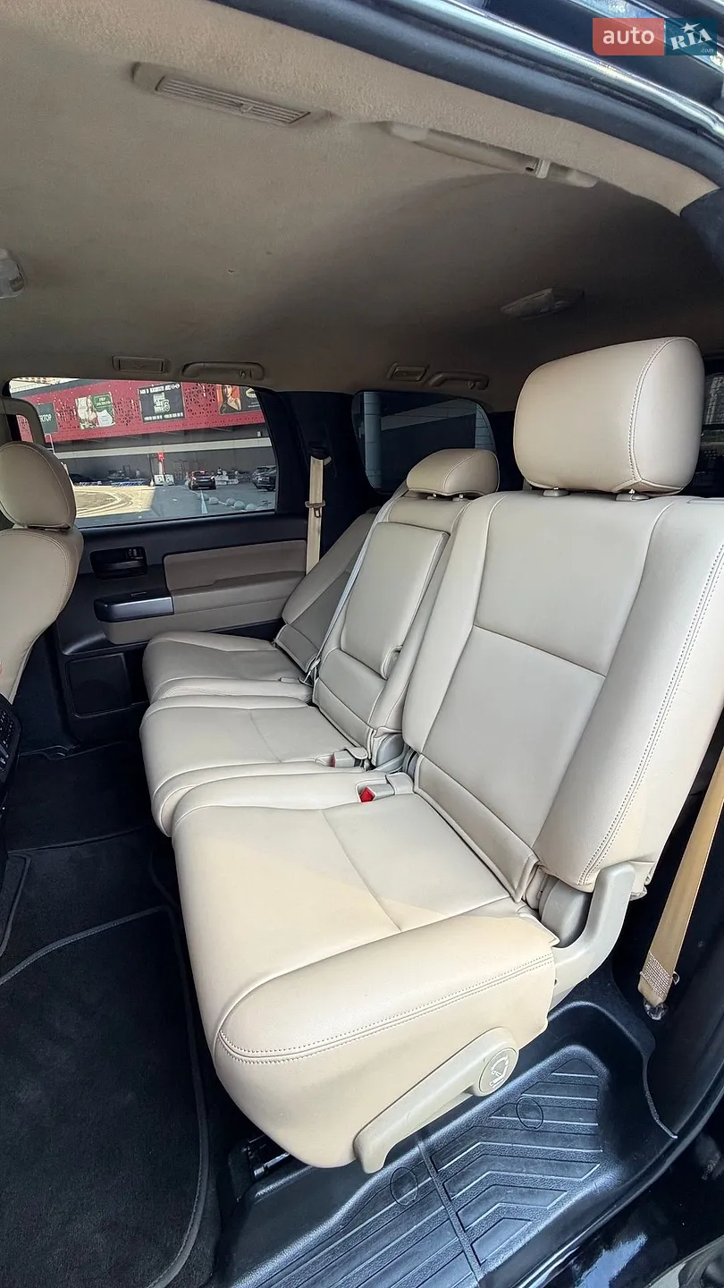 2013 Toyota Sequoia - мініатюра 26