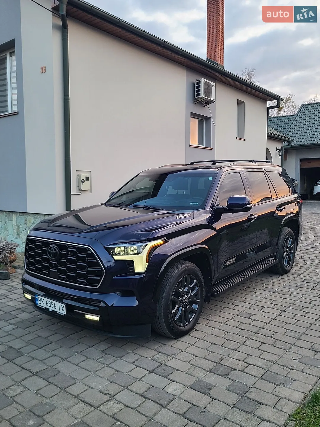 2023 Toyota Sequoia - мініатюра 4