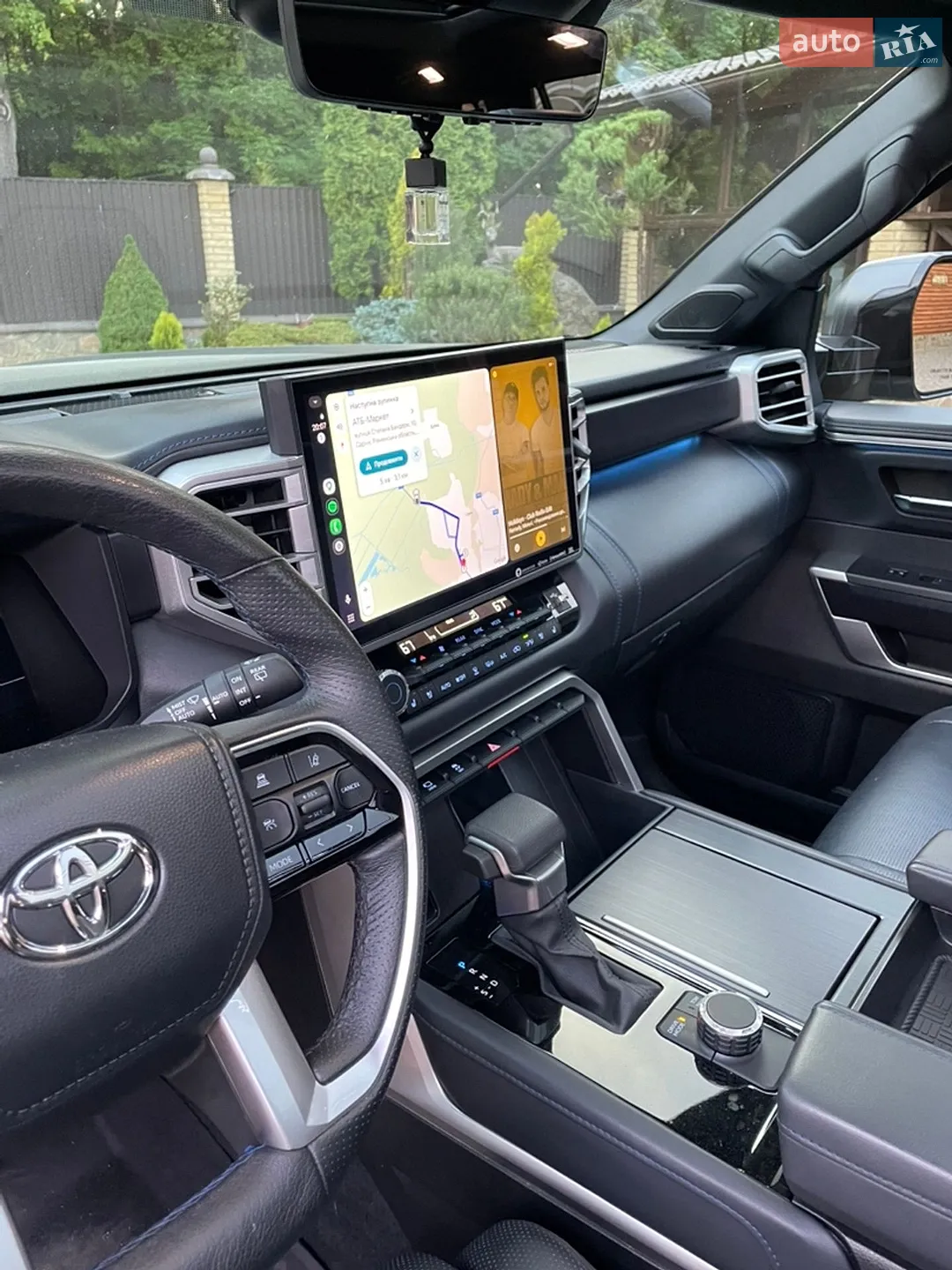 2022 Toyota Sequoia - мініатюра 19