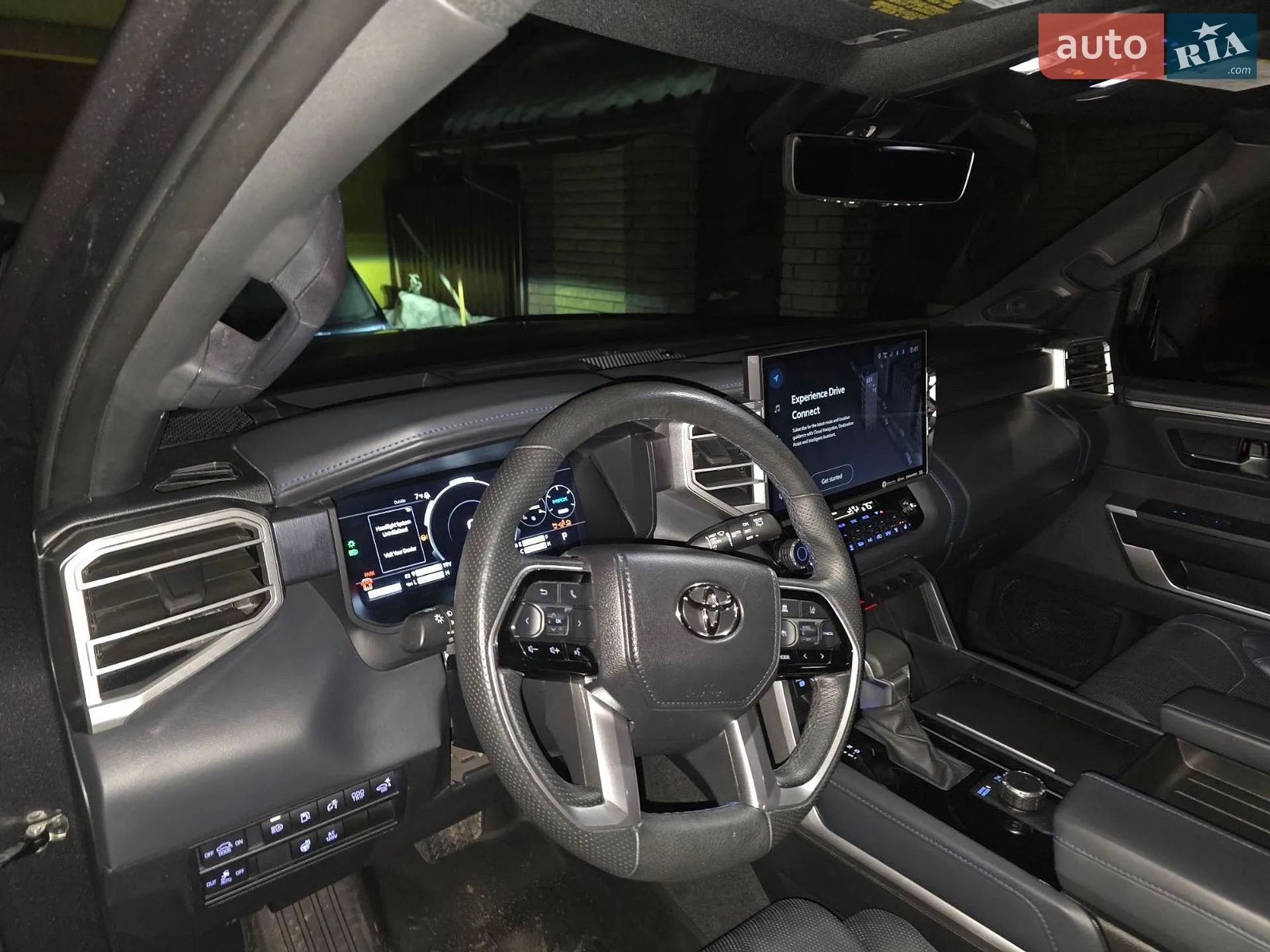 2022 Toyota Sequoia - мініатюра 20