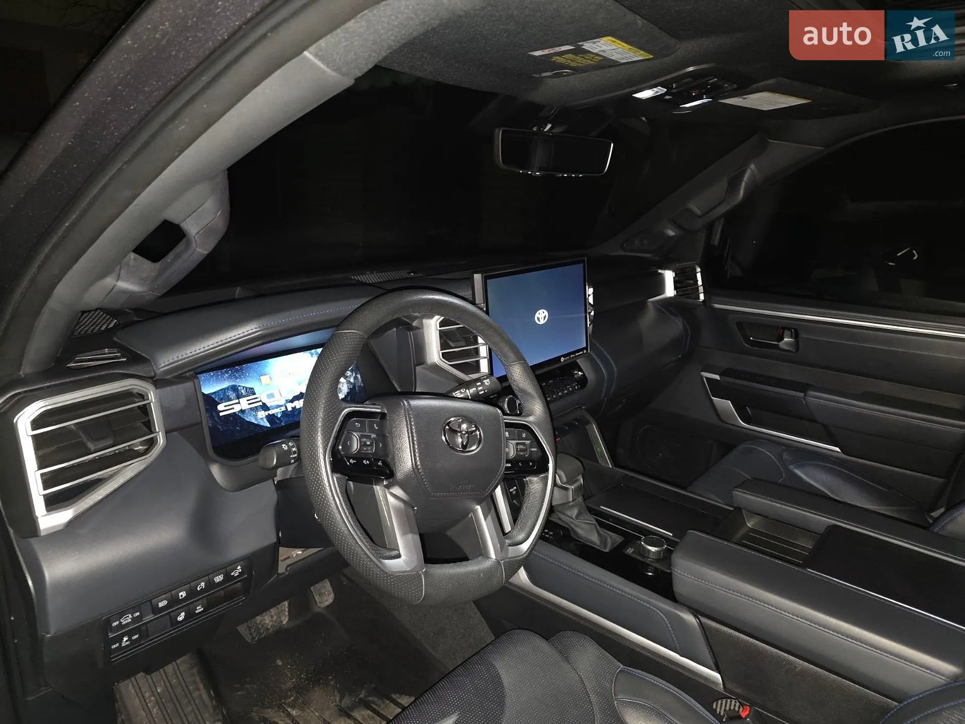 2022 Toyota Sequoia - мініатюра 24