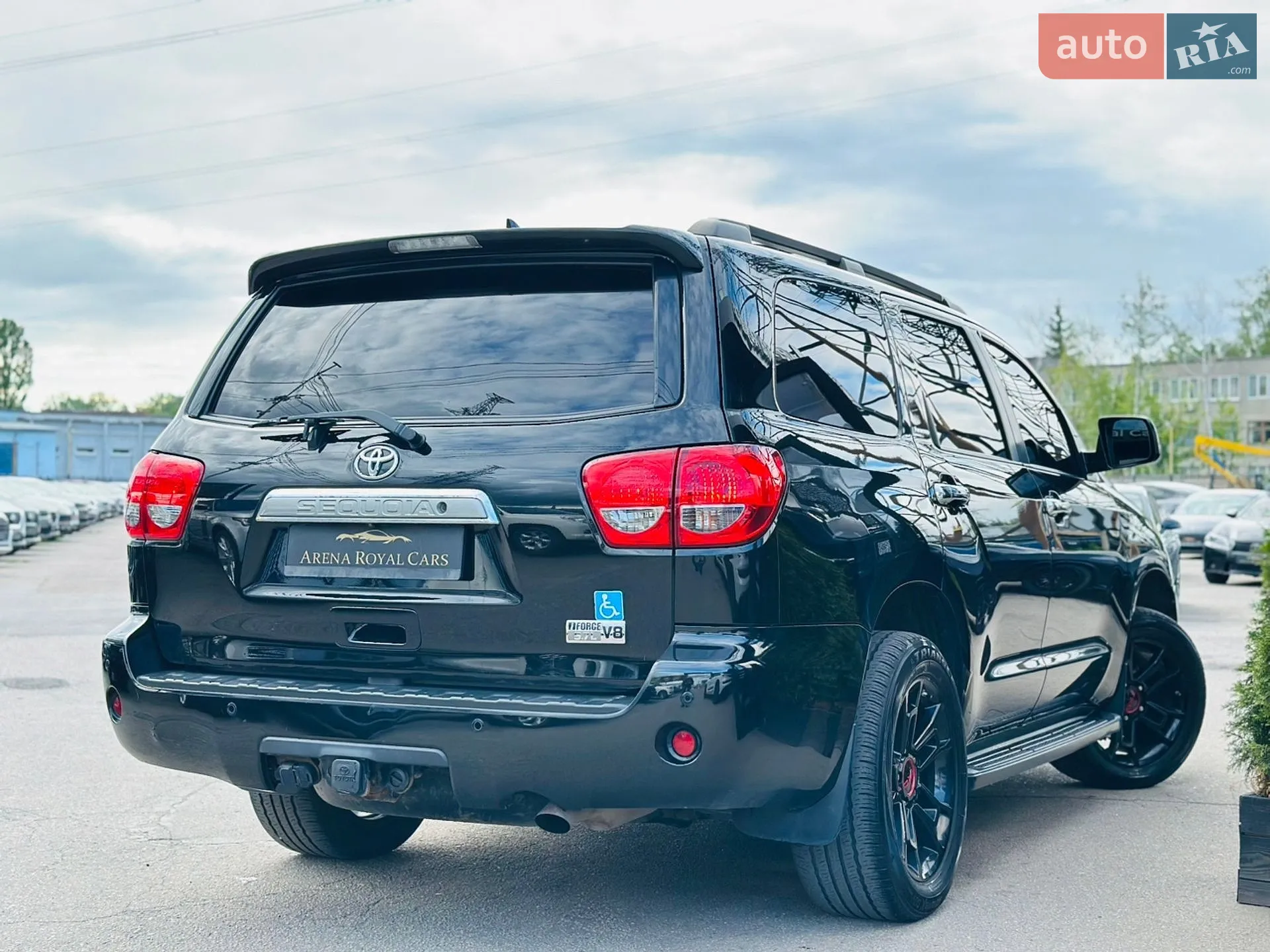 2013 Toyota Sequoia - мініатюра 2