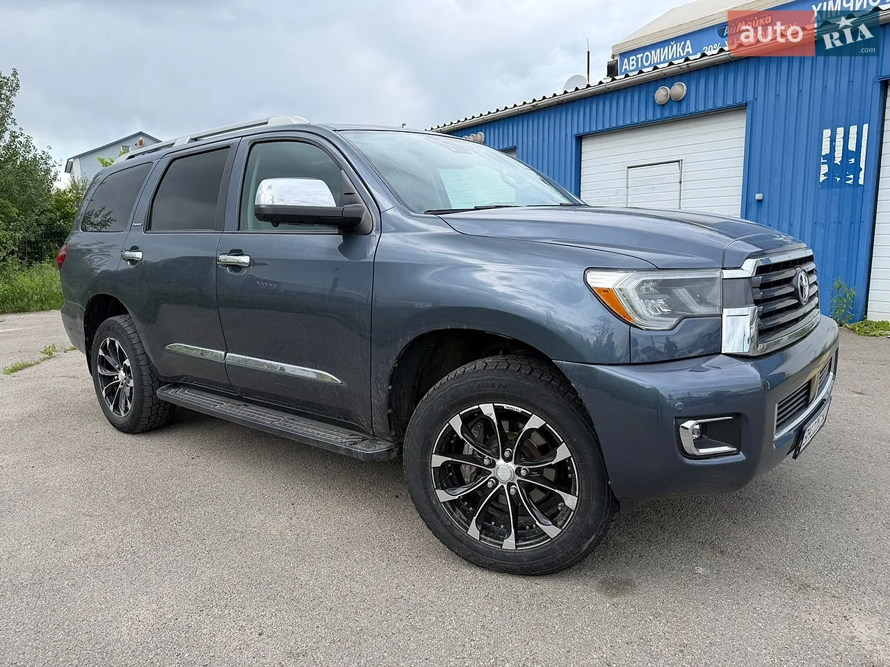 2017 Toyota Sequoia - мініатюра 20