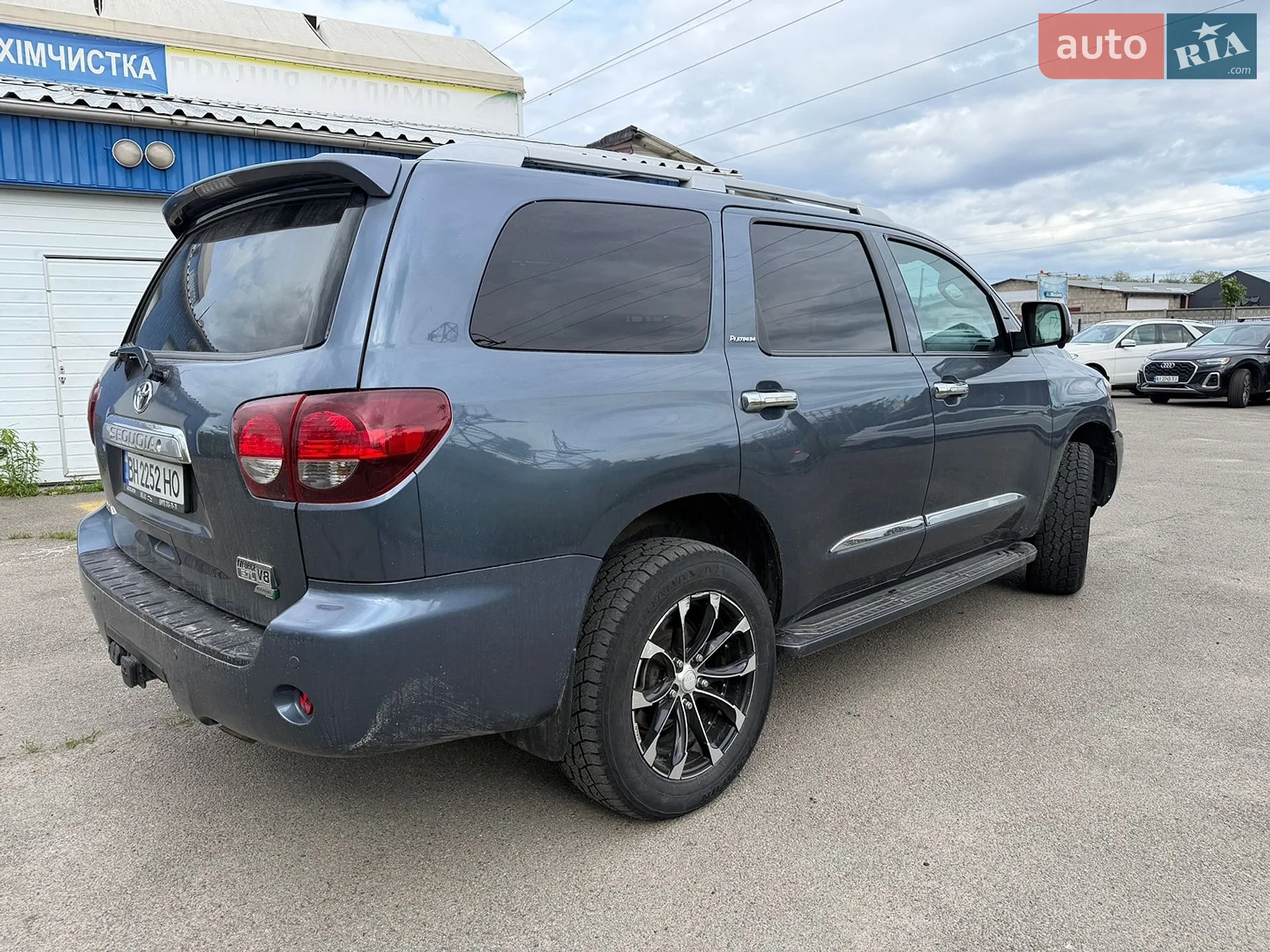 2017 Toyota Sequoia - мініатюра 4