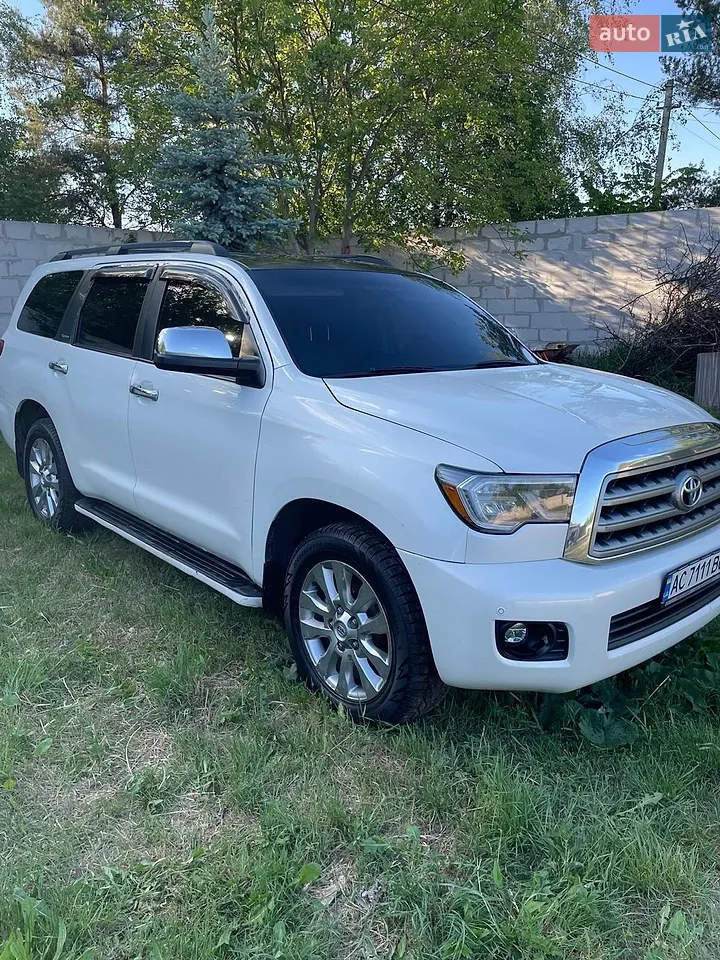2010 Toyota Sequoia - мініатюра 14