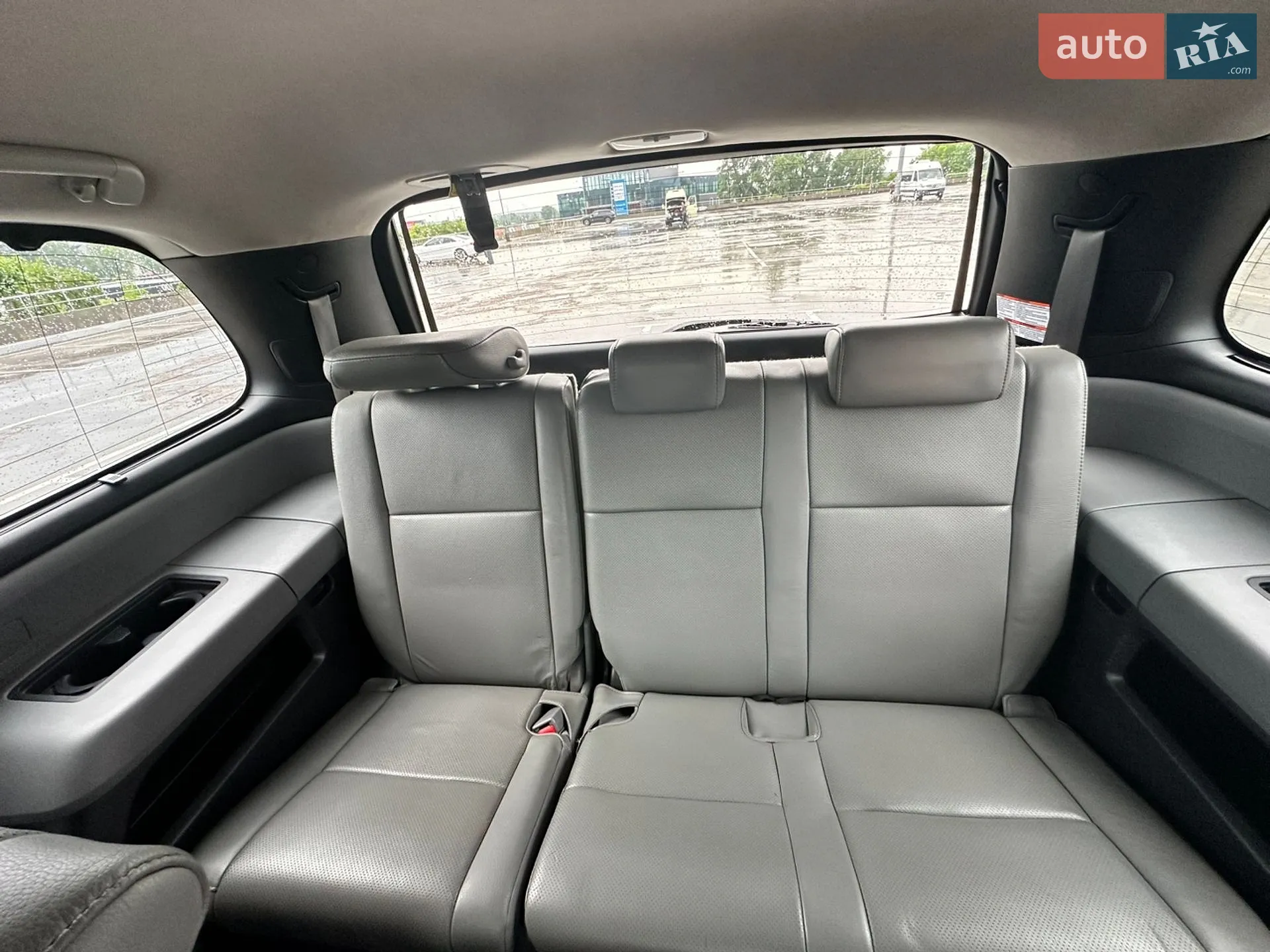 2018 Toyota Sequoia - мініатюра 19