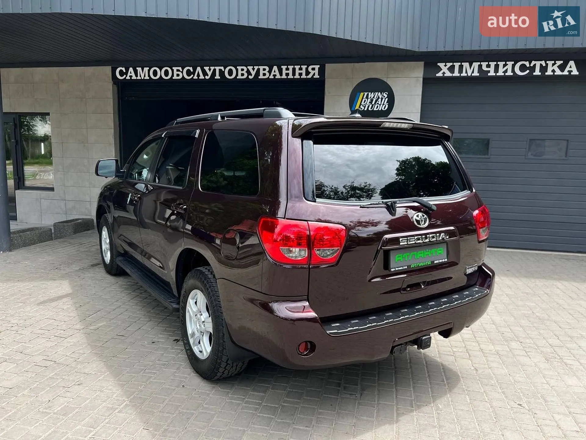 2016 Toyota Sequoia - мініатюра 17