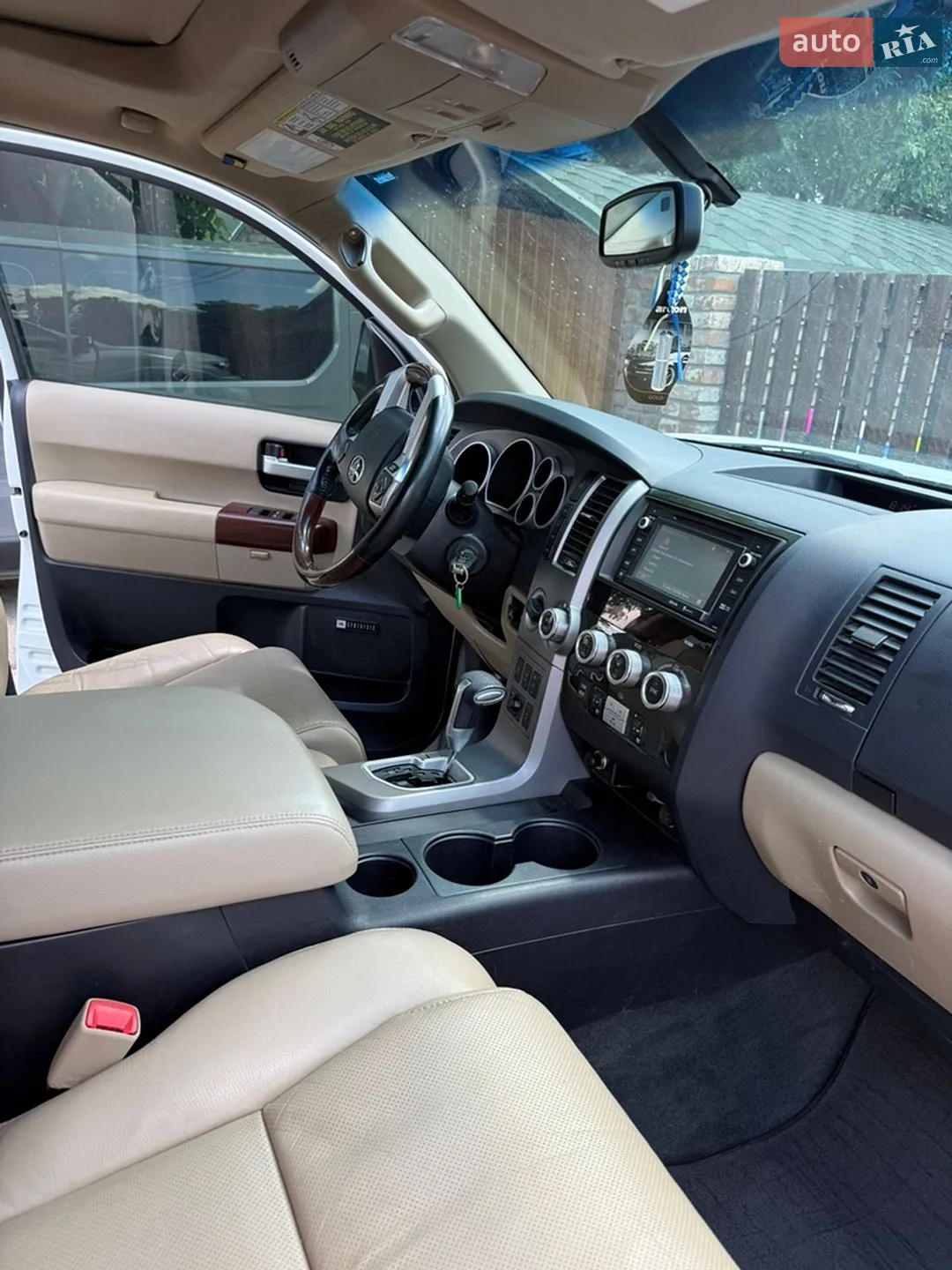 2016 Toyota Sequoia - мініатюра 13
