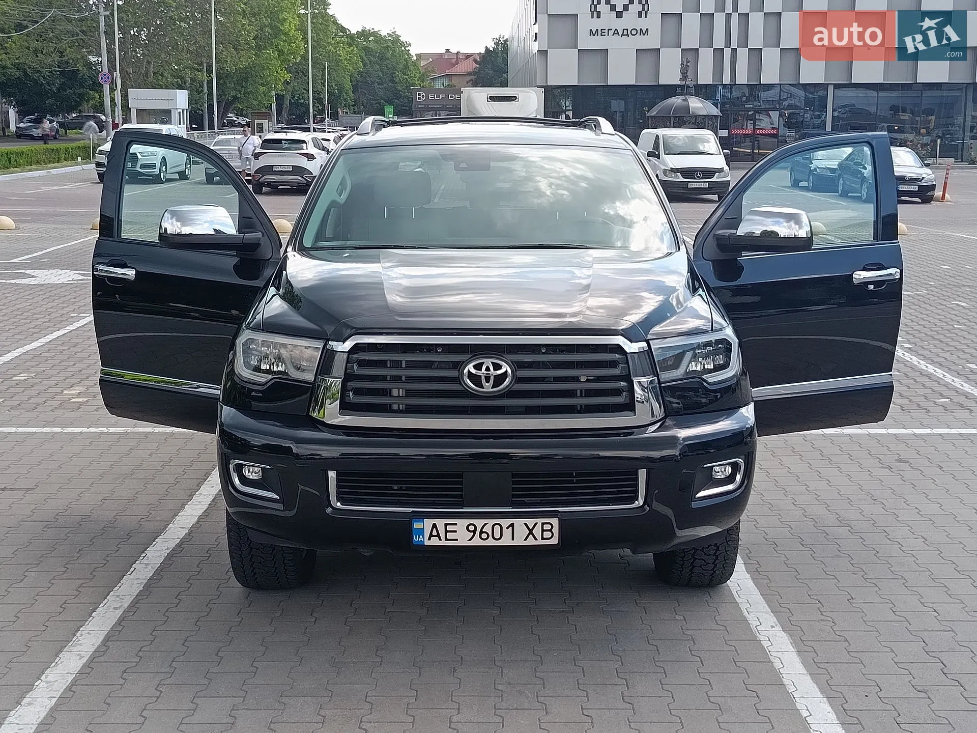 2018 Toyota Sequoia - мініатюра 6