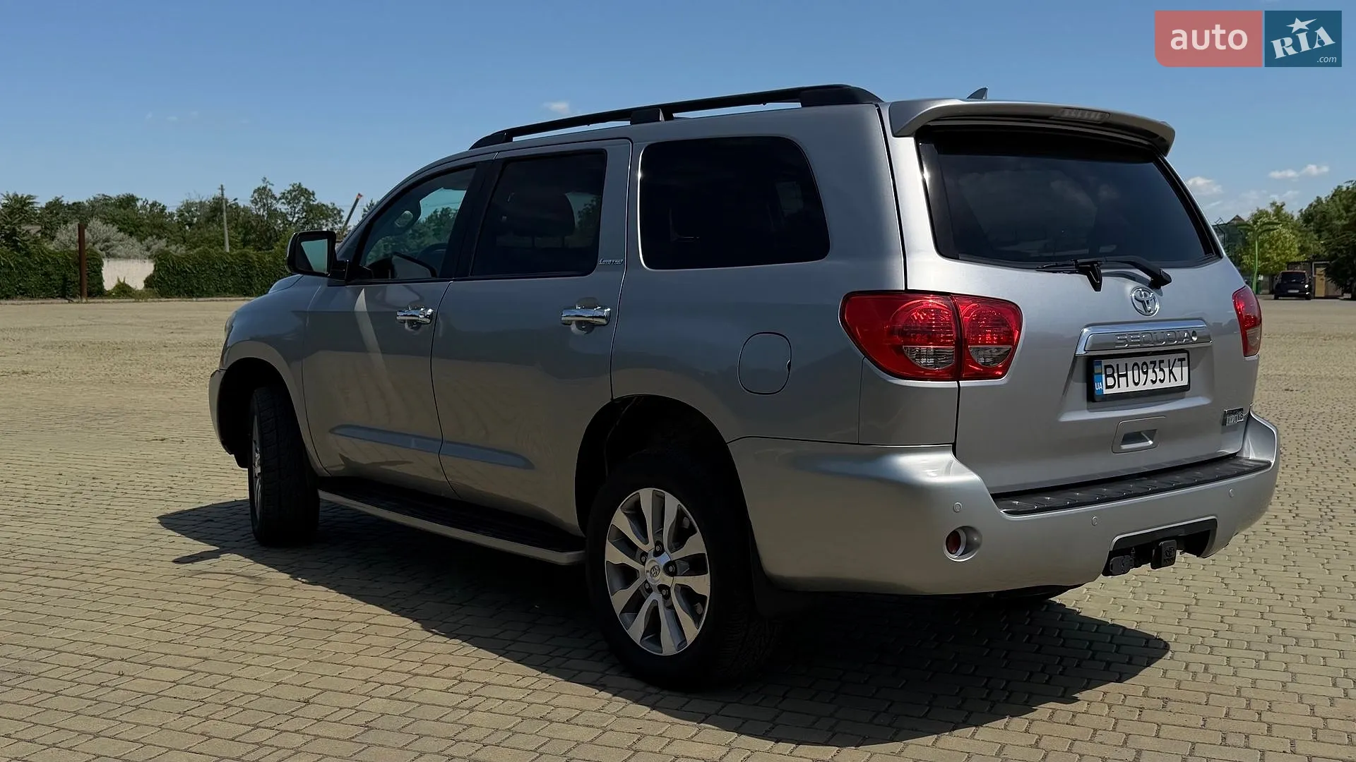 2016 Toyota Sequoia - мініатюра 3