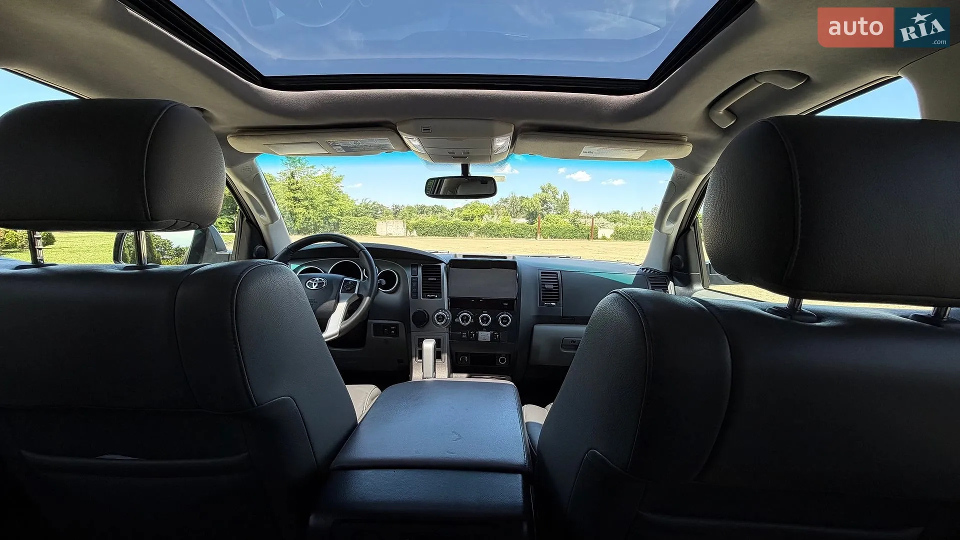 2016 Toyota Sequoia - мініатюра 23