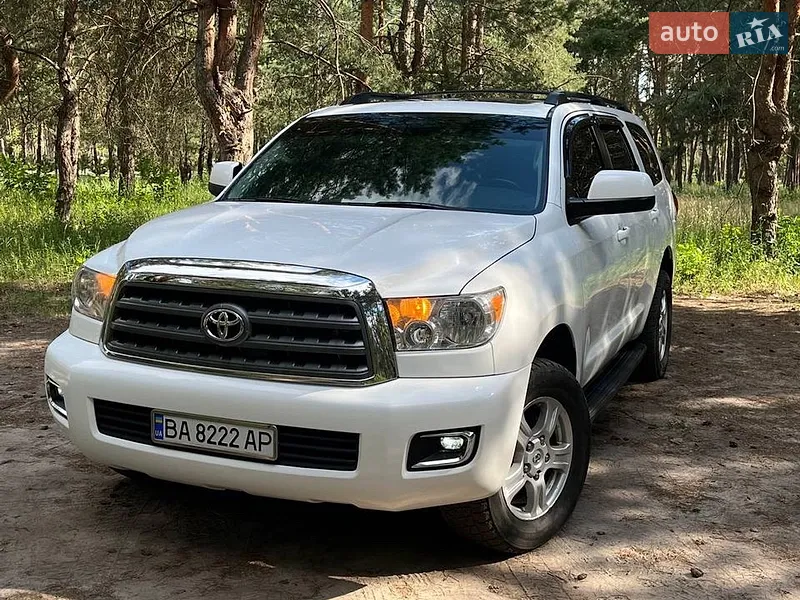 Toyota Sequoia