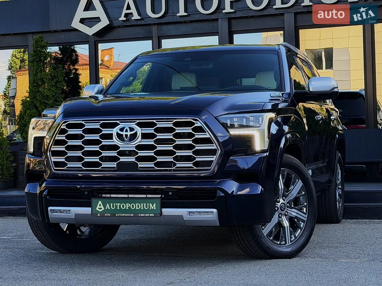 2024 Toyota Sequoia - мініатюра 18