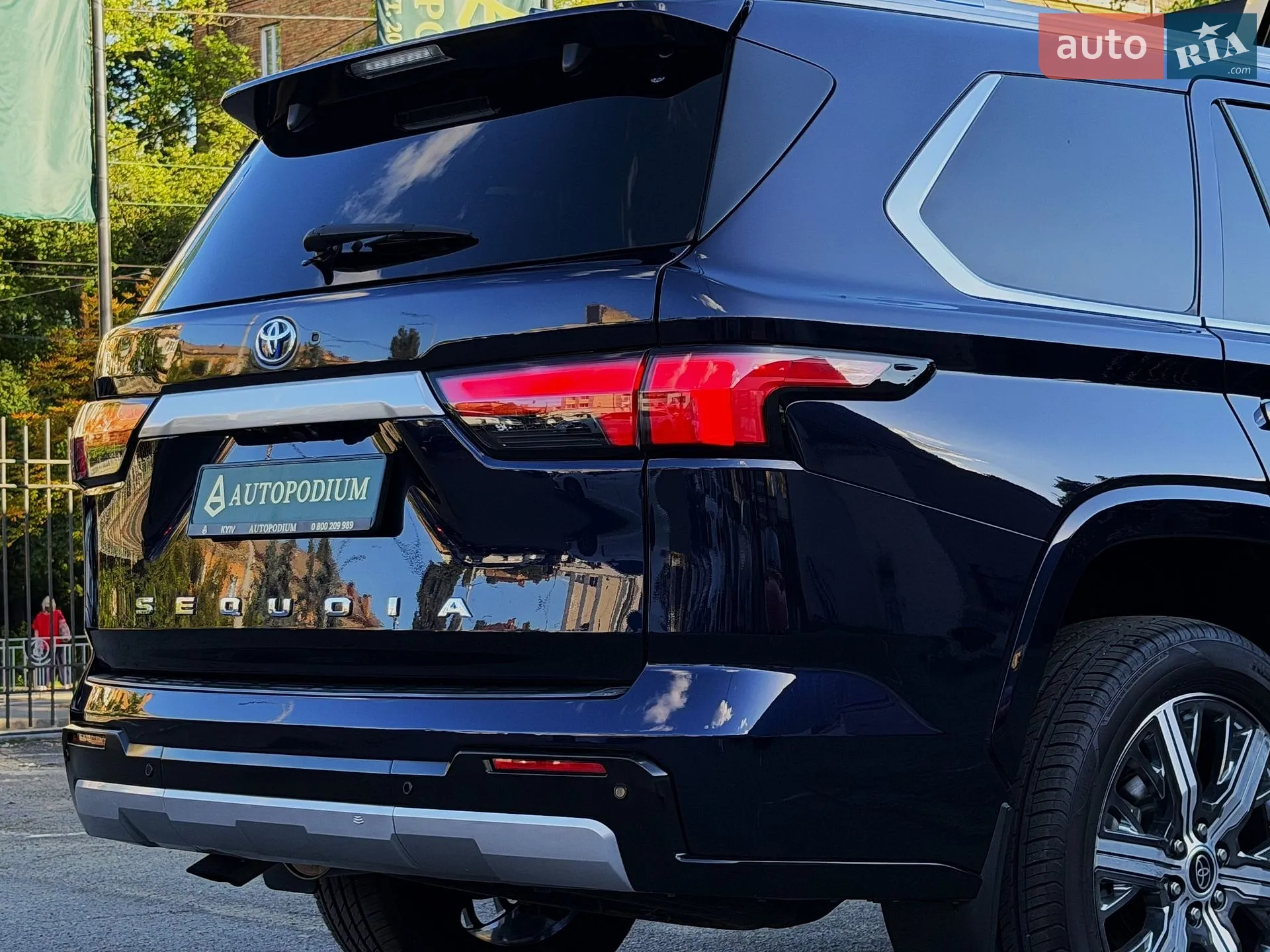 2023 Toyota Sequoia - мініатюра 26