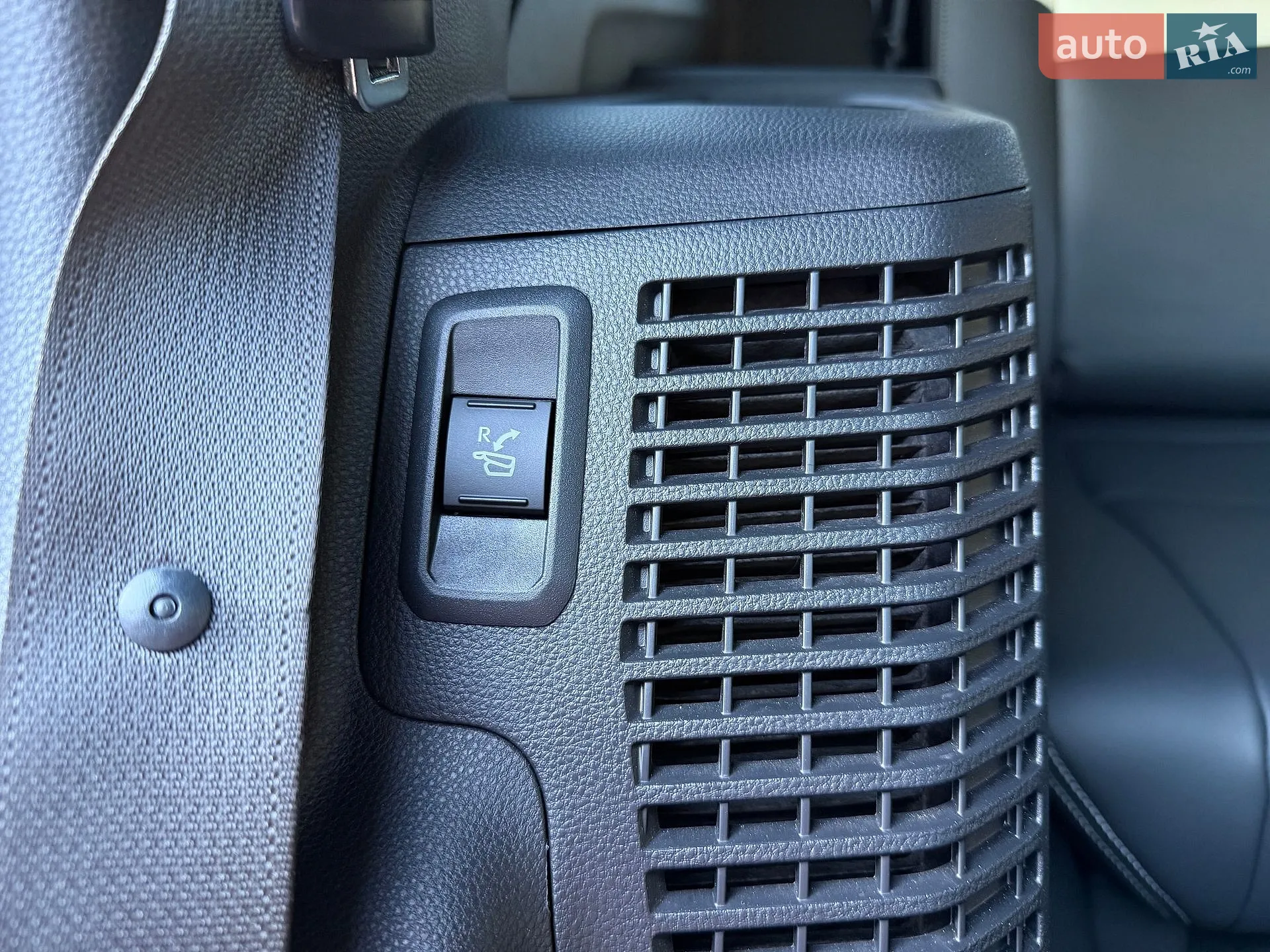 2023 Toyota Sequoia - мініатюра 41